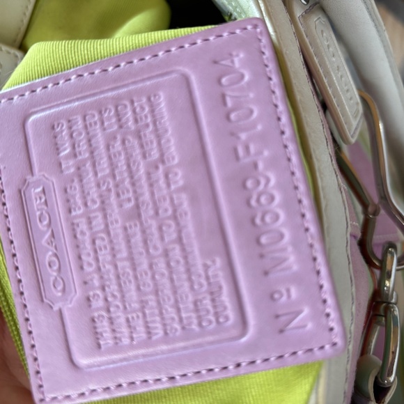 Vintage Stripe Coach Handbag & wristlet - Picture 8 of 8